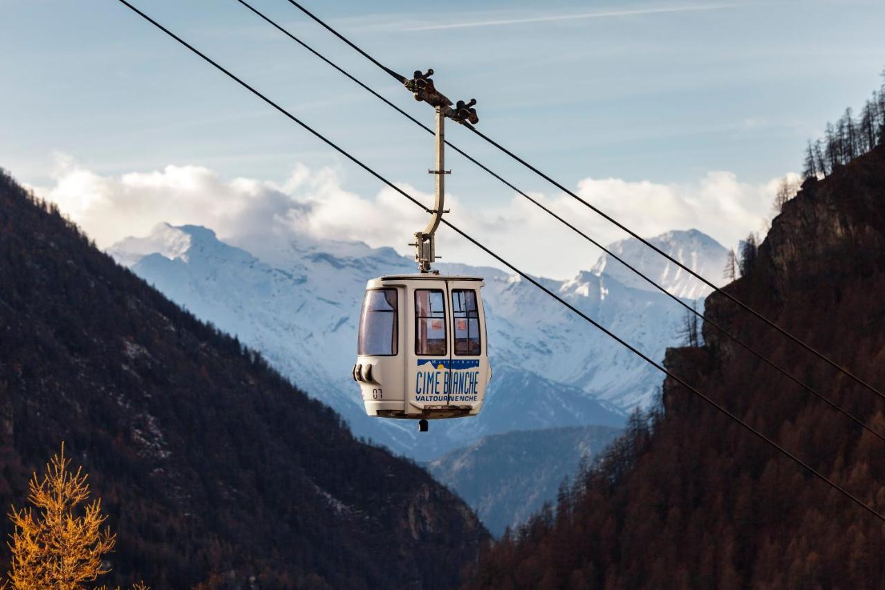 HelloChalet - Maison Rue de la Neige - Family Ski Holiday walking distance slope&gondola Valtournenche Extérieur photo